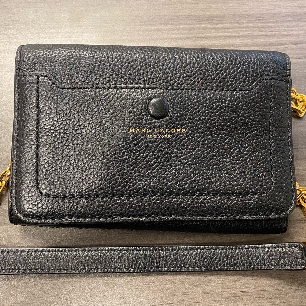 Marc Jacobs Crossbody Bag Purse black leather gold Chain